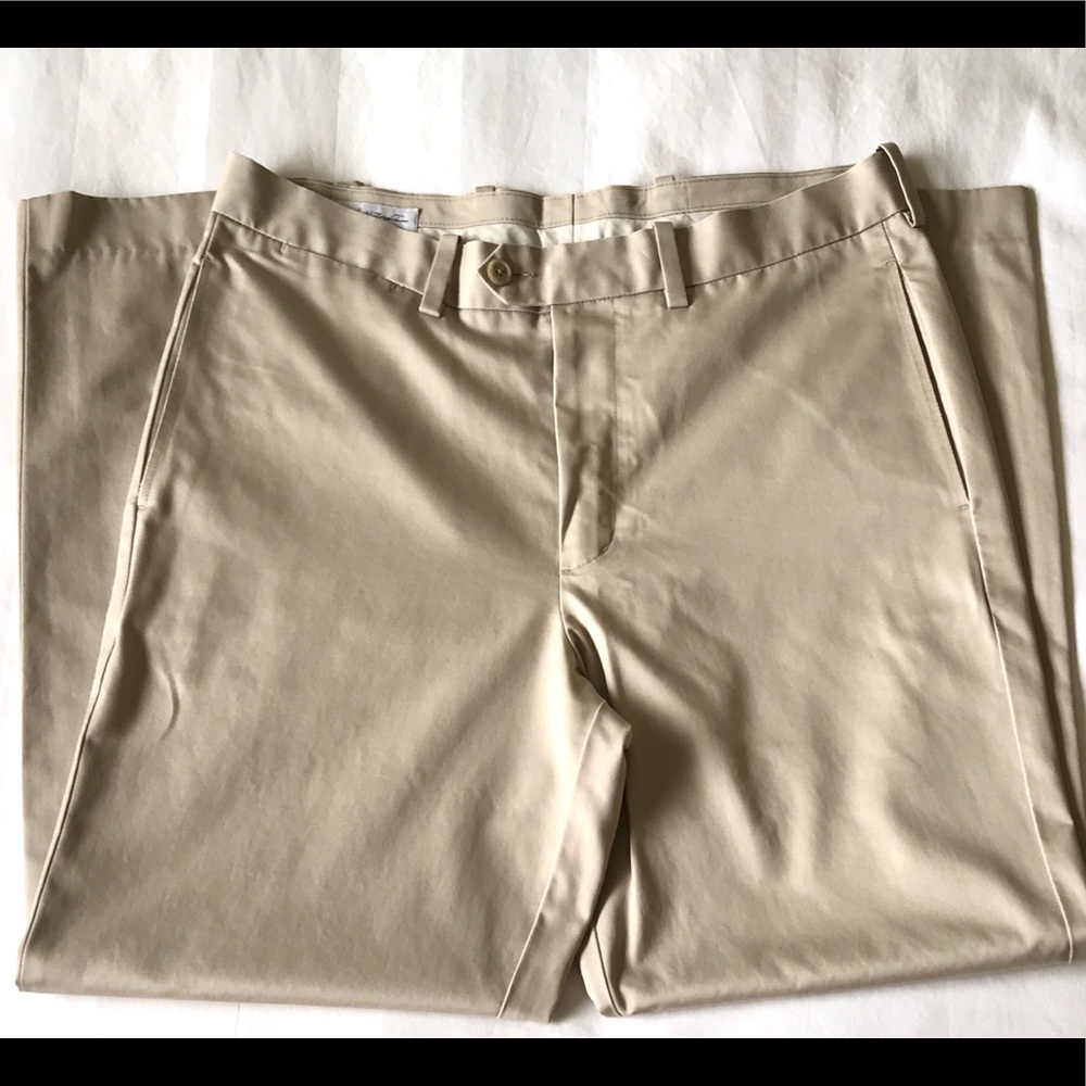 Nordstrom Khaki pants, dize 33x30